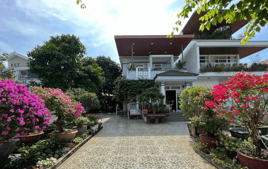 Tạo điểm nhấn bằng kỹ thuật cắt tỉa